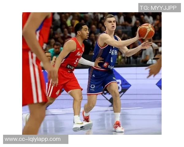 乌度卡强调提升三分球产量鼓励球员果断出手增加底角三分机会 乌度卡强调提升三分球产量鼓励球员果断出手增加底角三分机会