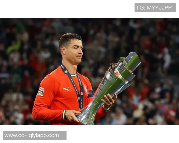 C罗专访第三部分揭秘媒体人评论加时赛精彩瞬间 C罗专访第三部分揭秘媒体人评论加时赛精彩瞬间