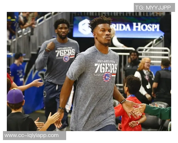 吉莱斯皮强调新阵容年轻活力十足努力重塑球队赢球文化与习惯